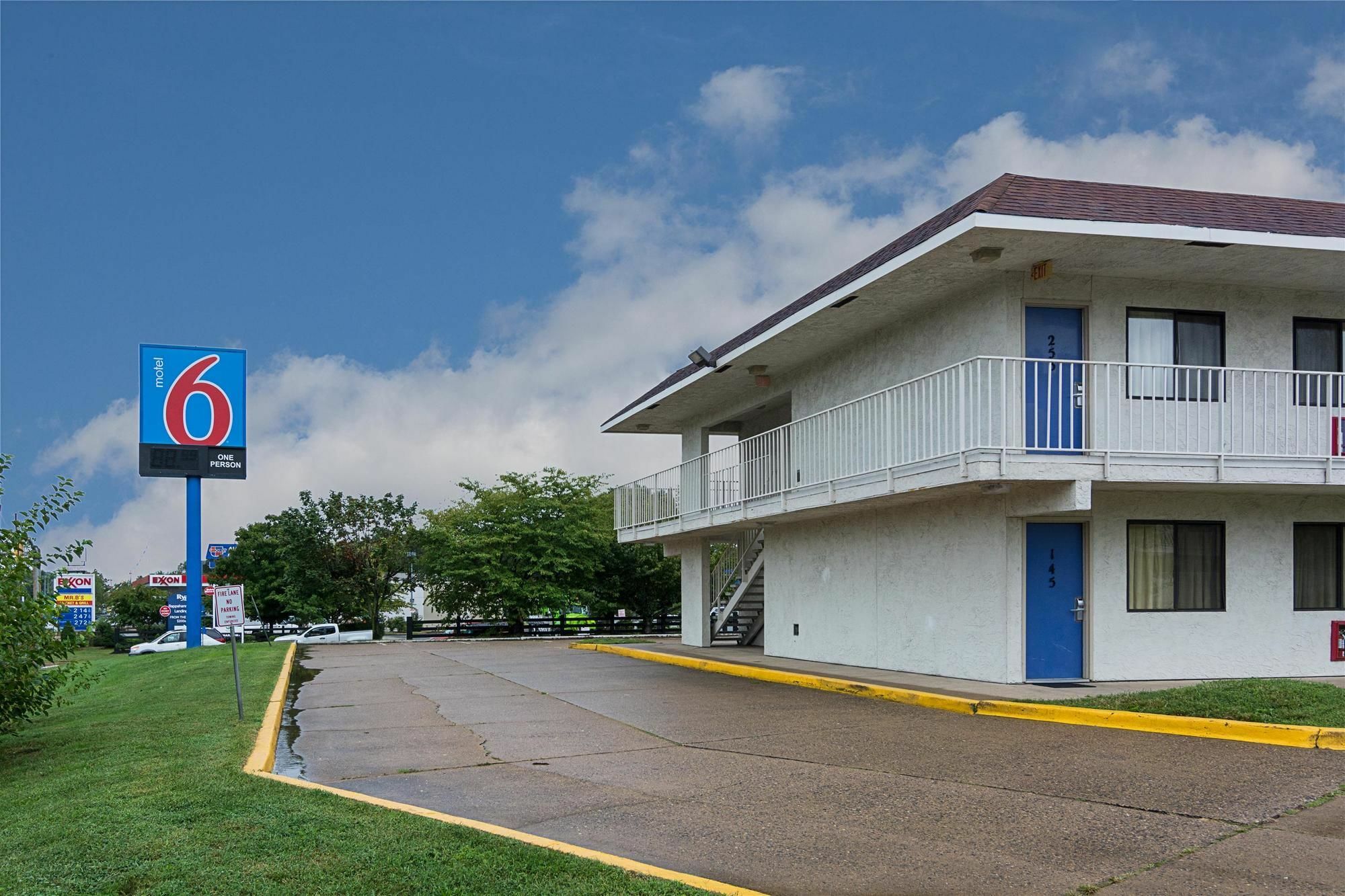 Motel 6 Fredericksburg, Va - North Eksteriør bilde